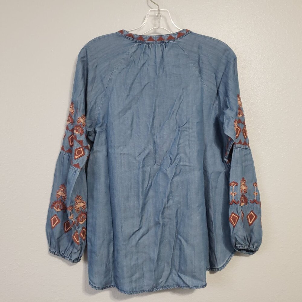 Altar'd State Womens M Embroidered Chambray Boho Tunic Top Blue Long Tassels - Picture 4 of 15